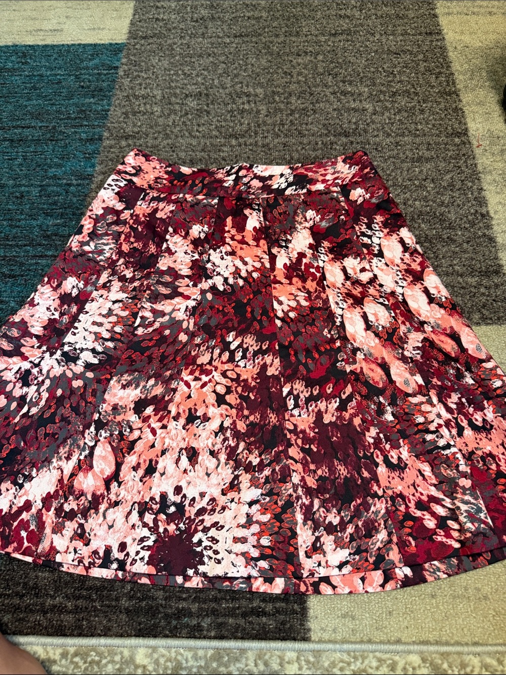 Ann Taylor Floral A-Line Skirt in Pink and Burgundy